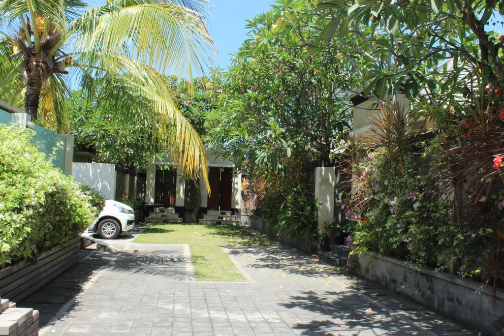 Pungutan House 4 Villa *