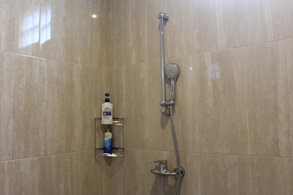 Pungutan House 4 *